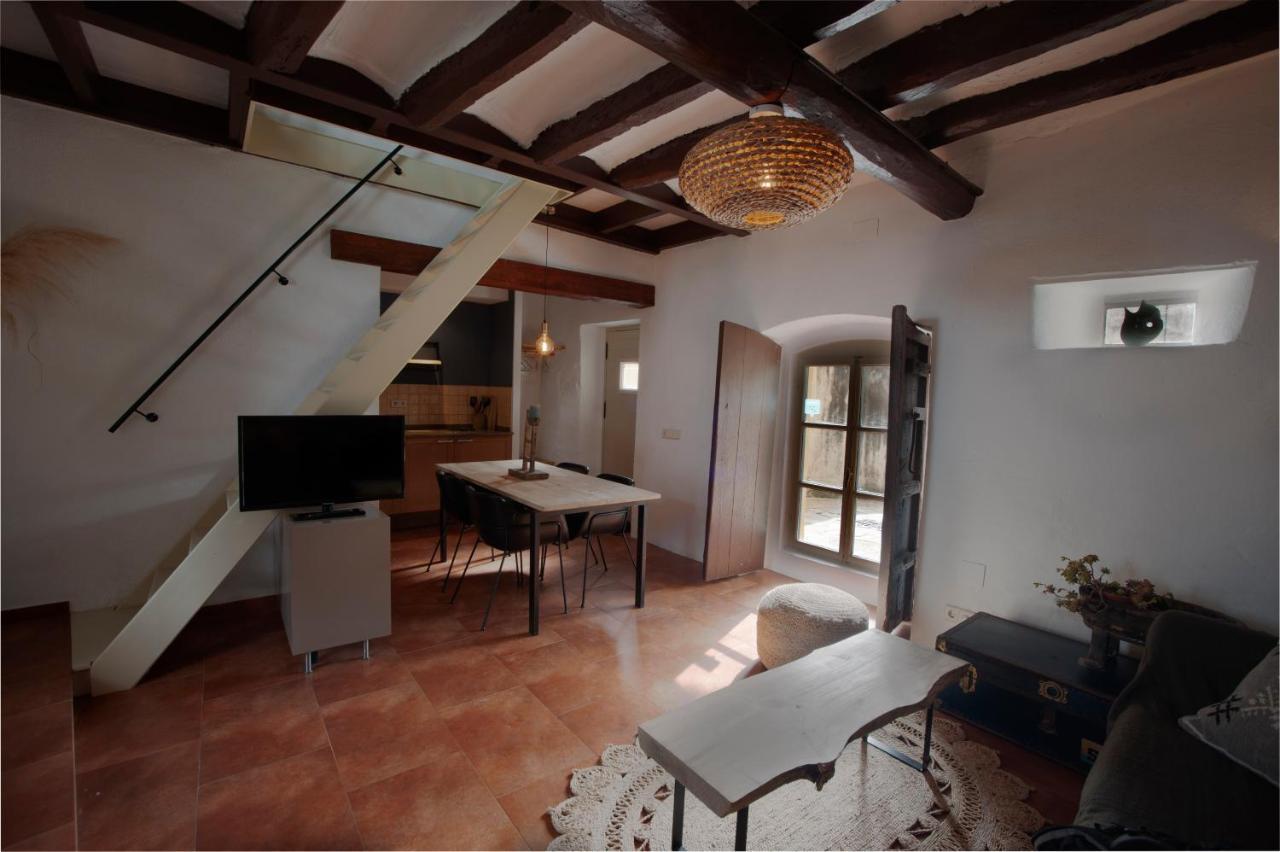 Cal Mestre Casa Rural Avinyonet del Penedes エクステリア 写真